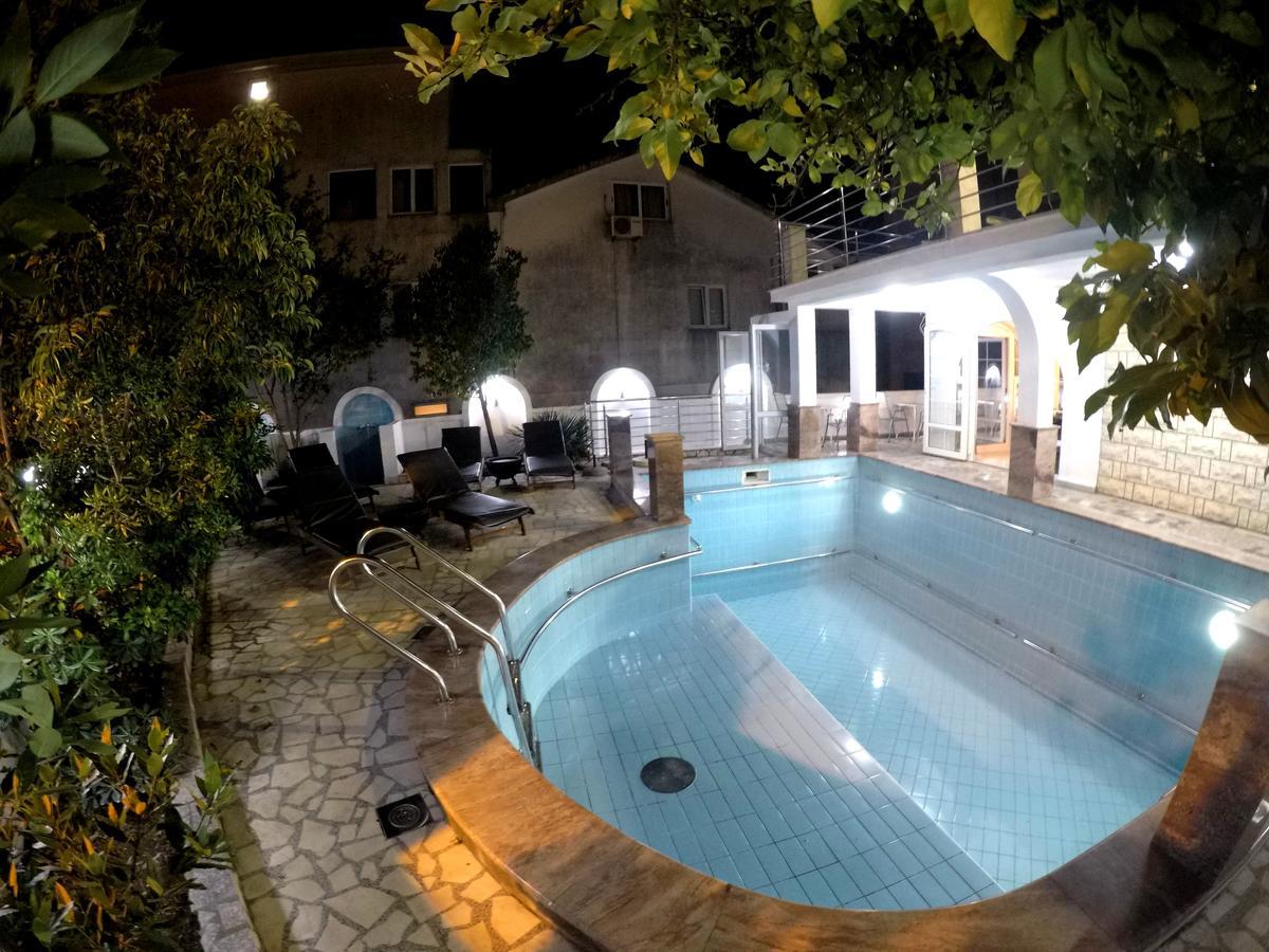 Villa Golf Будва Экстерьер фото